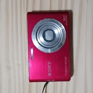 Sony Cyber-Shot DSC-W330 14.1MP 4x Zoom Digital Camera